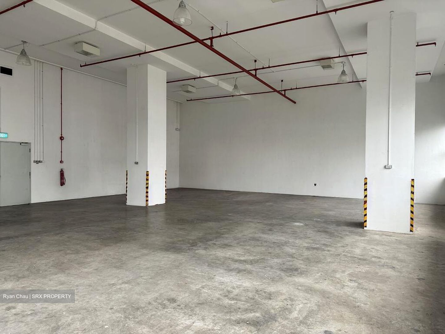 Pandan Loop (D5), Warehouse #527571301